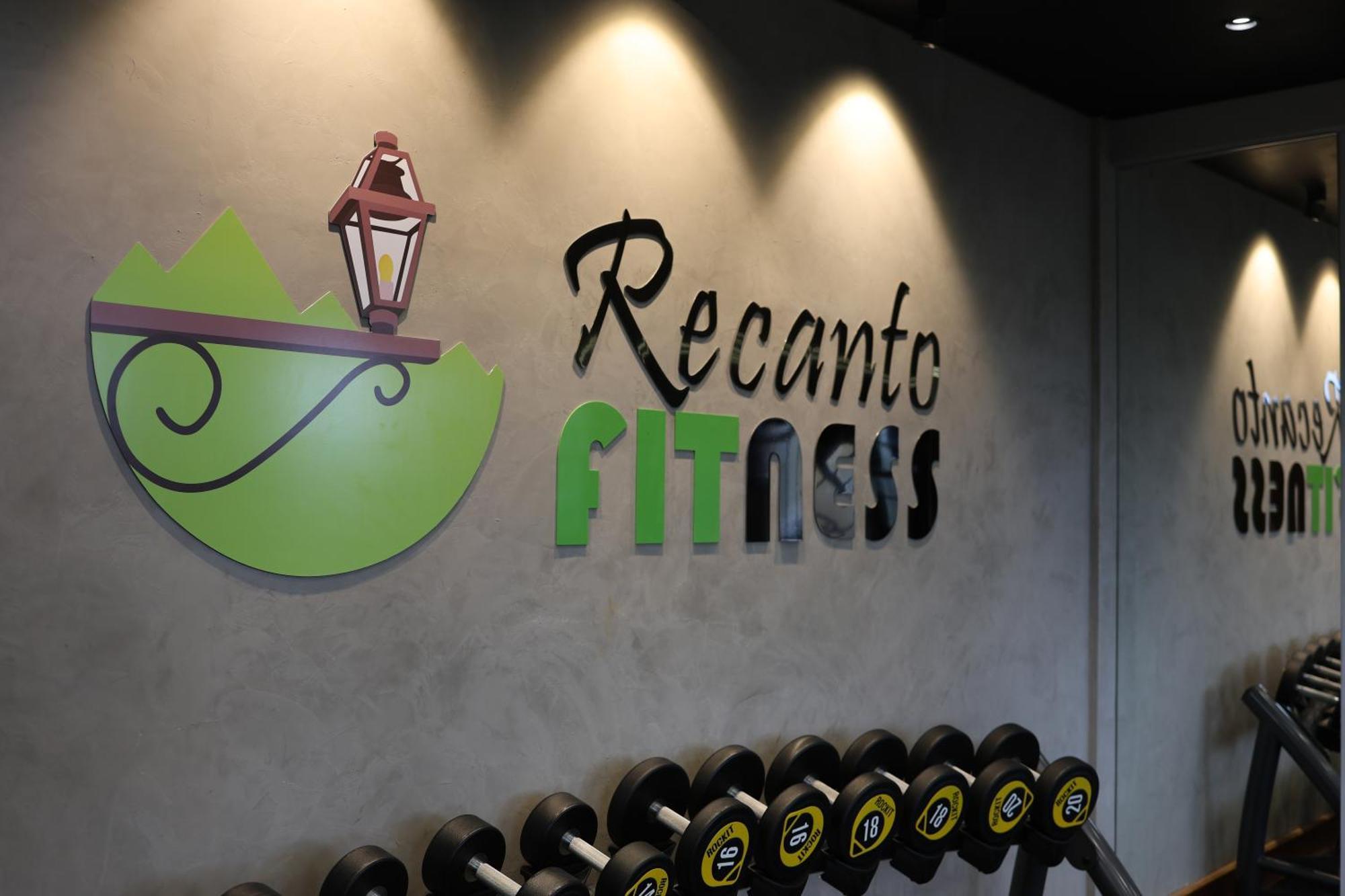 Hotel Recanto Do Ouro โอว์โรเปรโต ภายนอก รูปภาพ